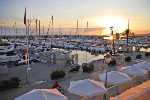 Baviera Hills - Torre Del Mar - Costa Del Sol Apartment *
